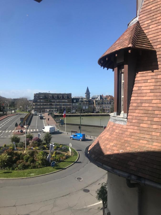 Hotel L'Estran Trouville-sur-Mer Eksteriør bilde